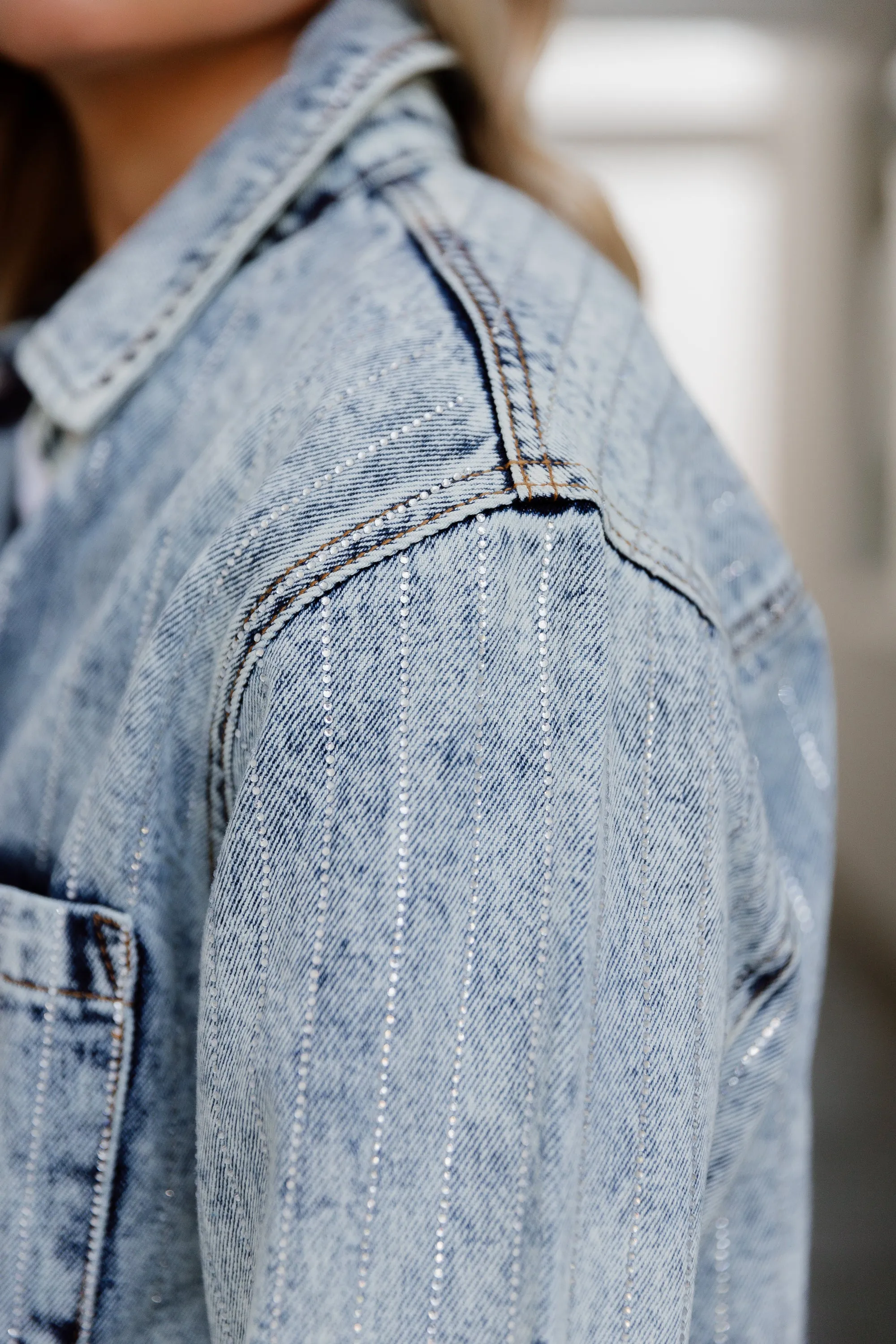 CHIC DENIM EMBRACE SHACKET