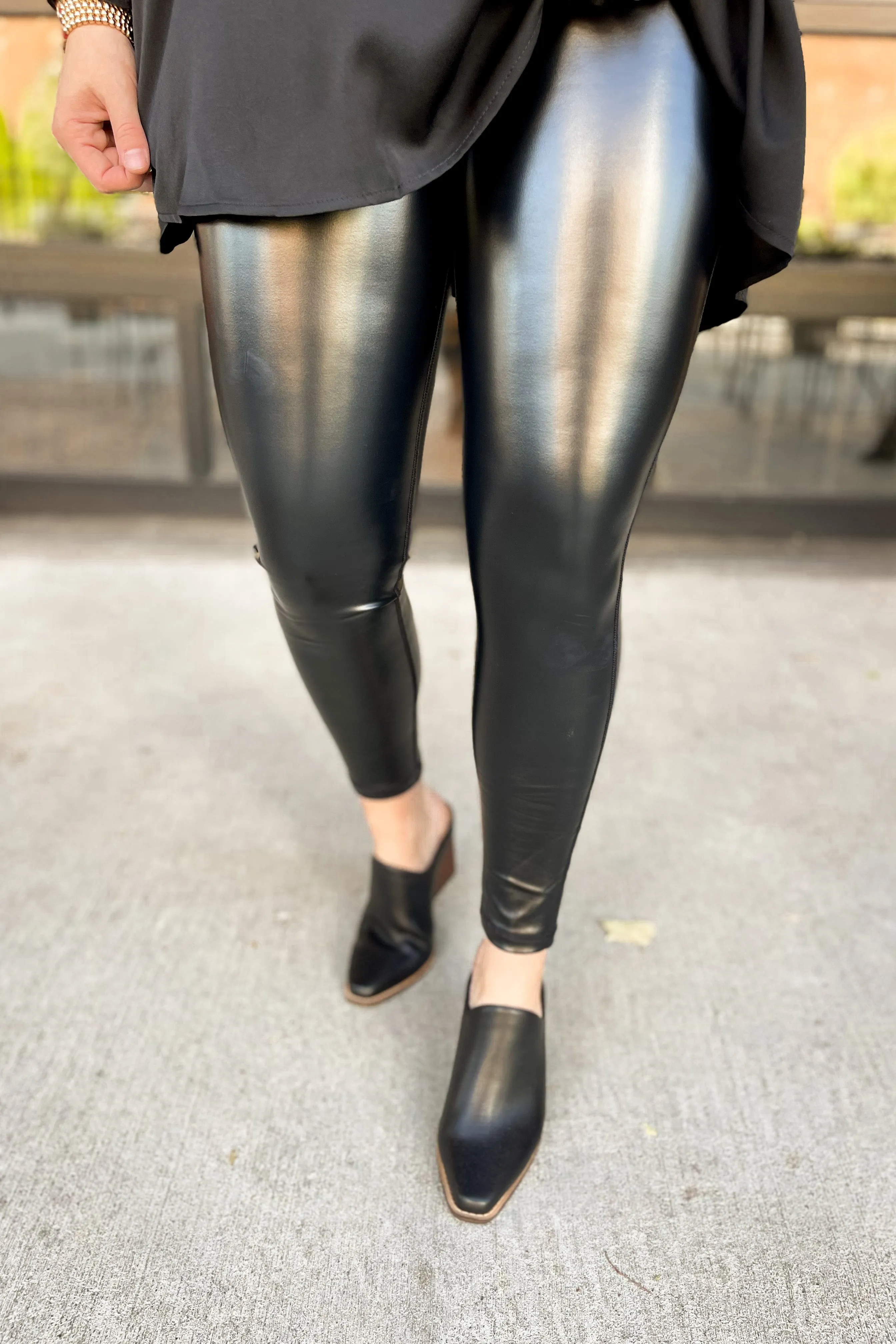 Leandra Glossy Liquid Faux Leather Highwaist Leggings *FINAL SALE*