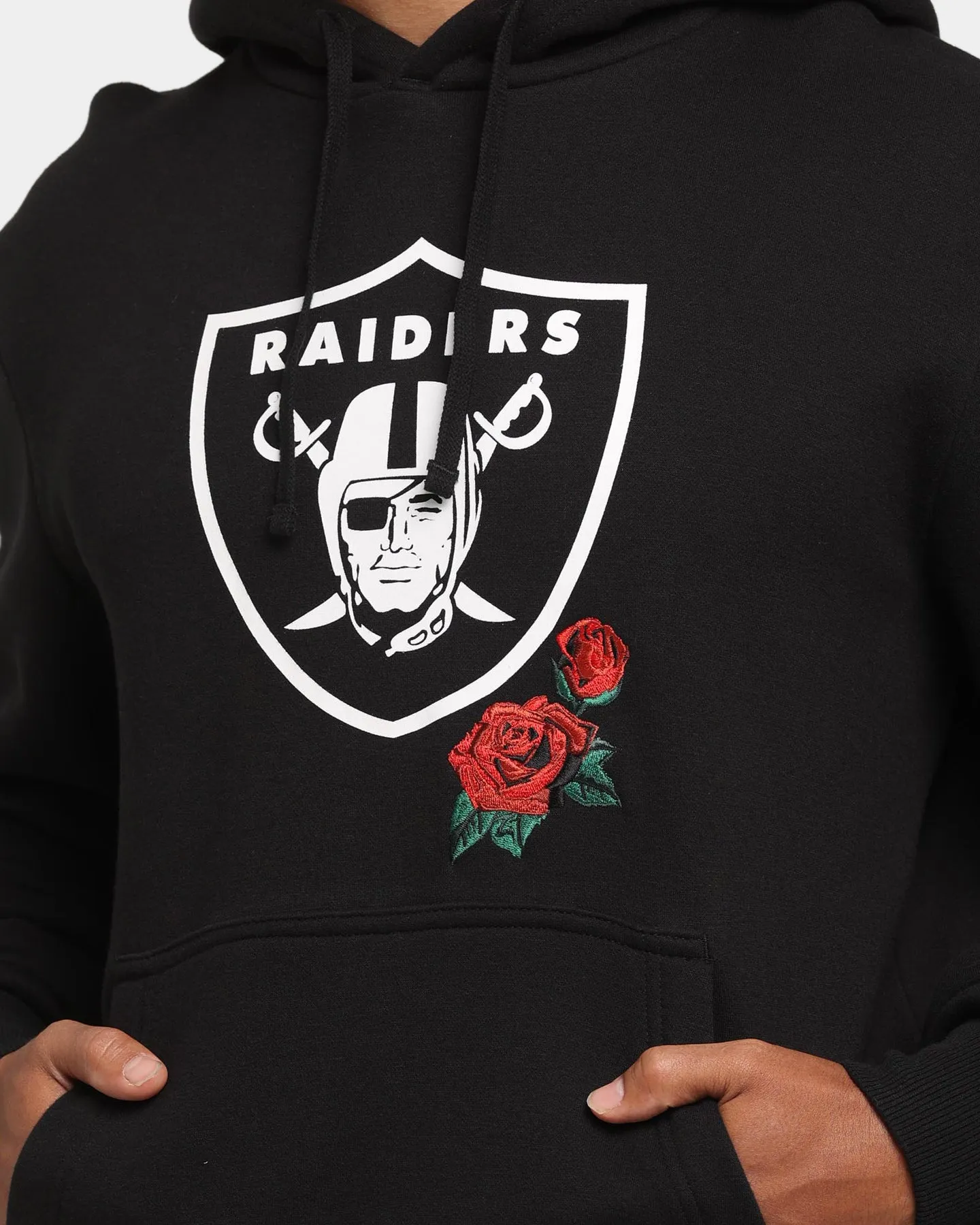 New Era Las Vegas Raiders Large Rose Hoodie Black