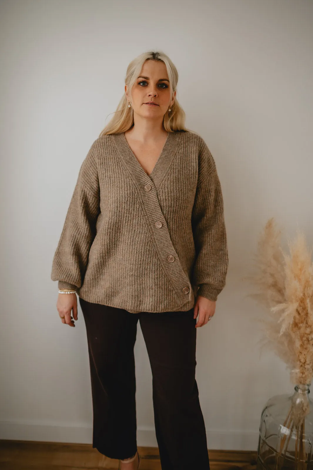 The Melsa Cardigan by Minimum